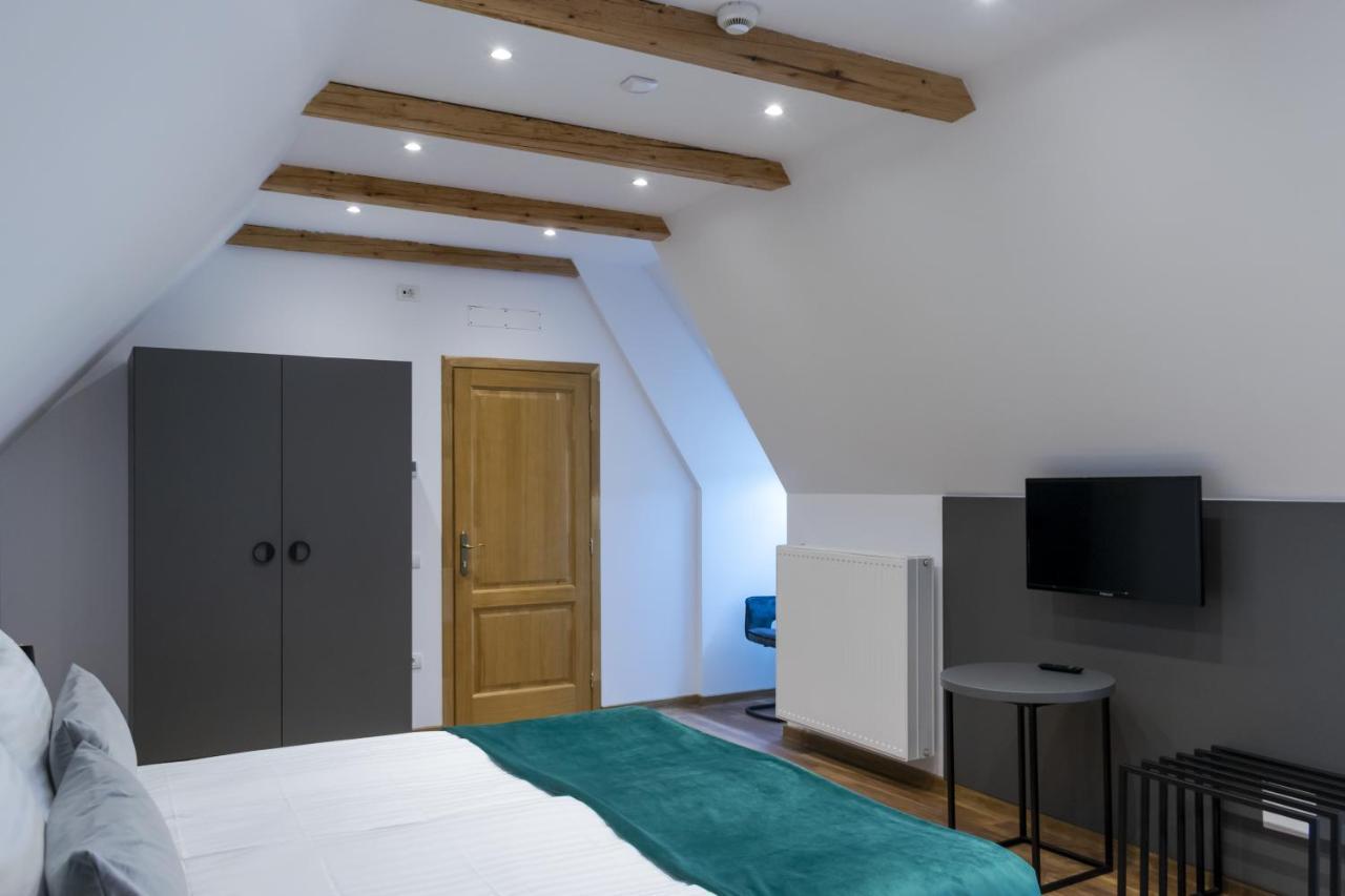 Prinz Gregor Hotel Брашов Екстериор снимка