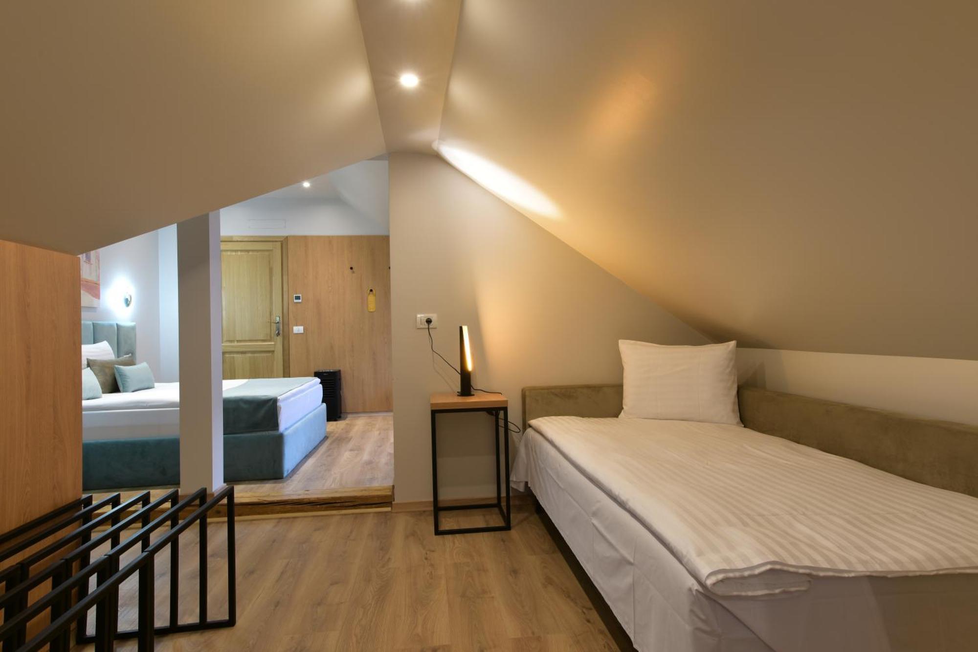 Prinz Gregor Hotel Брашов Екстериор снимка