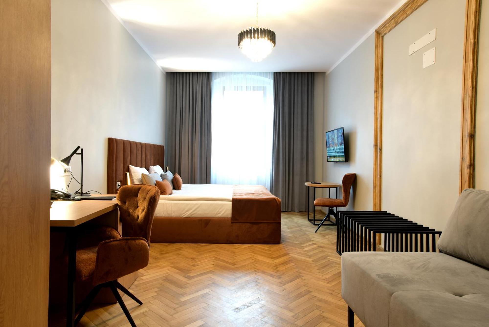 Prinz Gregor Hotel Брашов Екстериор снимка