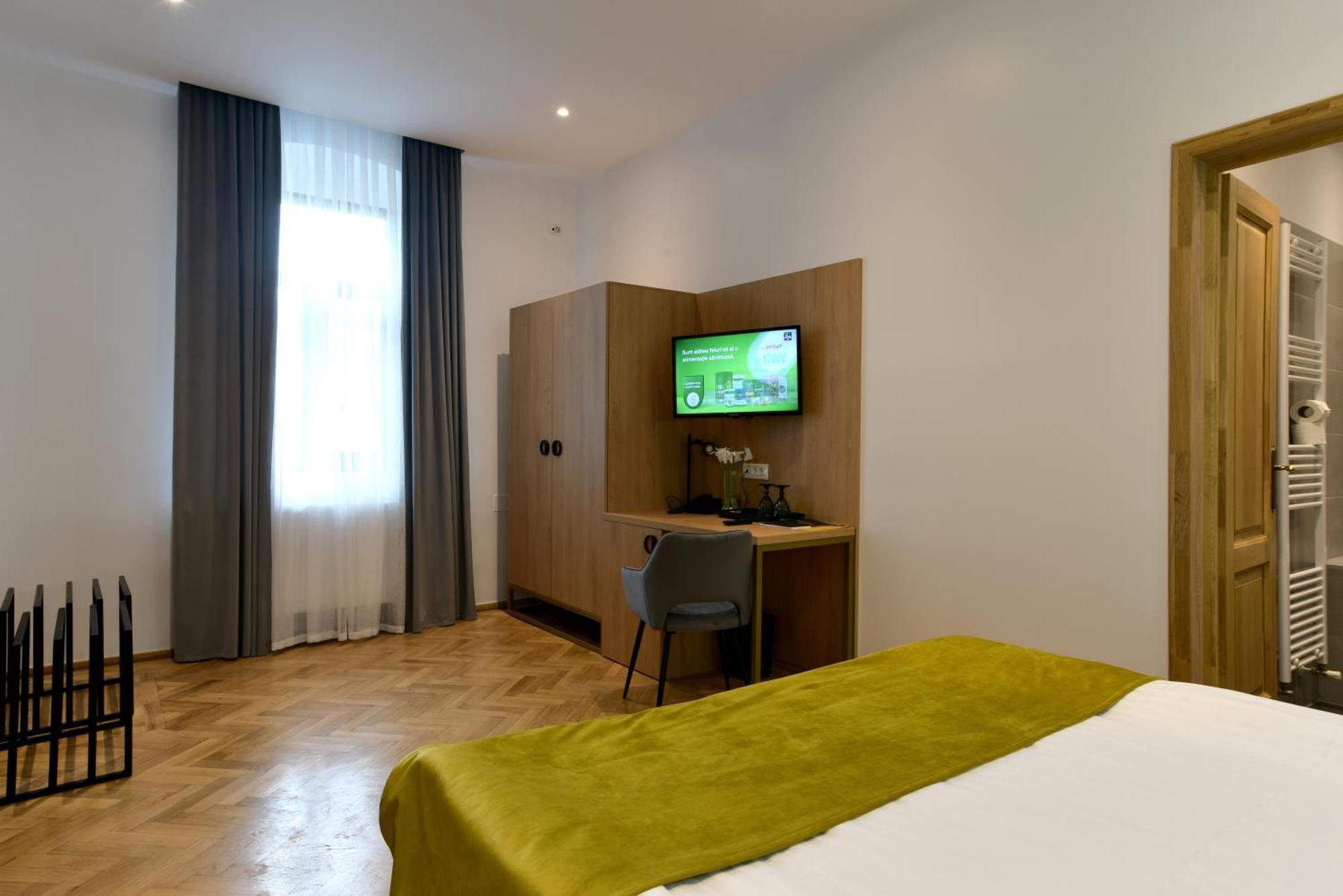 Prinz Gregor Hotel Брашов Екстериор снимка